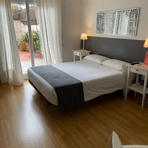 Vendégház El Ninot, Barcelona